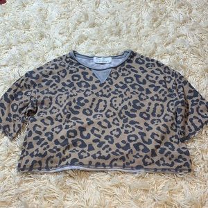 Vintage Havana Leopard Cropped Tee